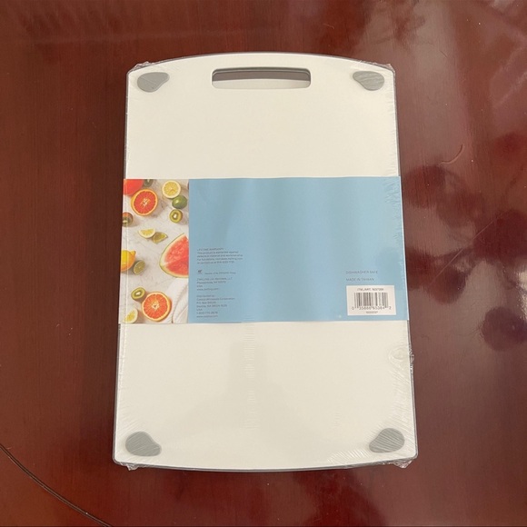 HENCKELS 2-Piece Cutting Board Set - Picture 2 of 4